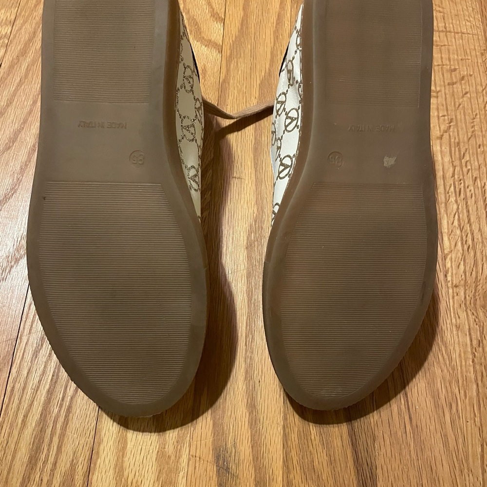 Valentino White and Gold Glitter Patterned Sneakers - Picture 6 of 7